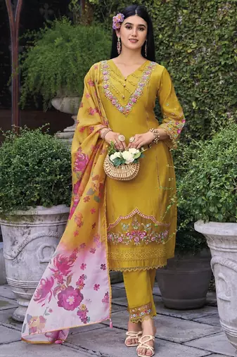 Floral Embroidered Thread Work Pure Cotton Straight Kurta With Trousers & Dupatta