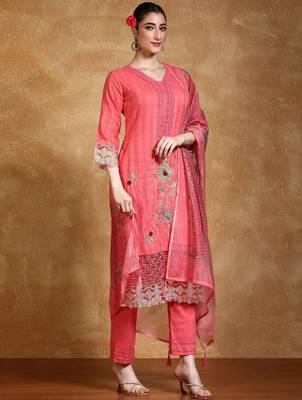 Floral Embroidered Thread Work  Cotton Kurta With Trousers & Dupatta 3