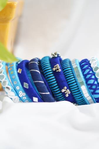 mahira traditional bangle set