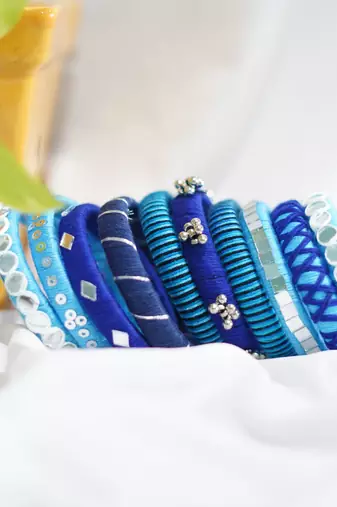 mahira traditional bangle set