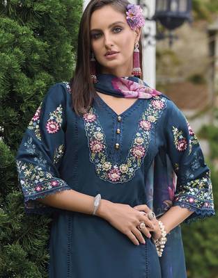 Floral Embroidered Thread Work  Cotton Straight Kurta With Trouser And Dupatta 2