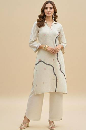 Women Printed Regular Kurta with Palazzos