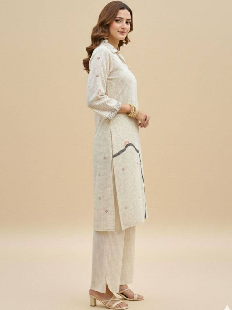 Women Printed Regular Kurta with Palazzos