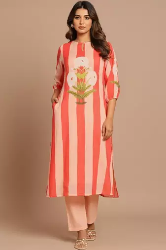 Women Striped Regular Kurta with Trousers