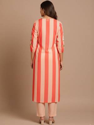 Women Striped Regular Kurta with Trousers 2