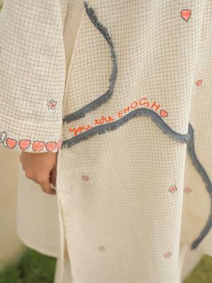 Off-White Kurta And Palazzo Set Featuring Textured Checks And Contemporary Abstract Embroidery 4