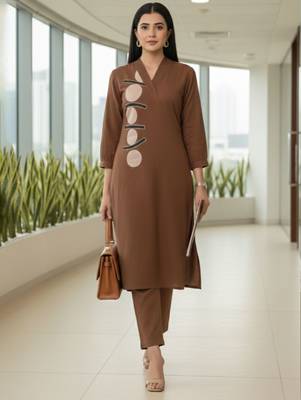 Women Regular Kurta with Trousers 1