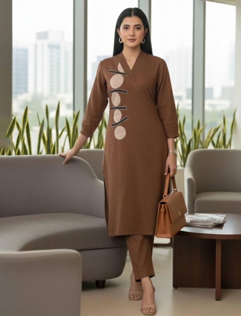 Women Regular Kurta with Trousers