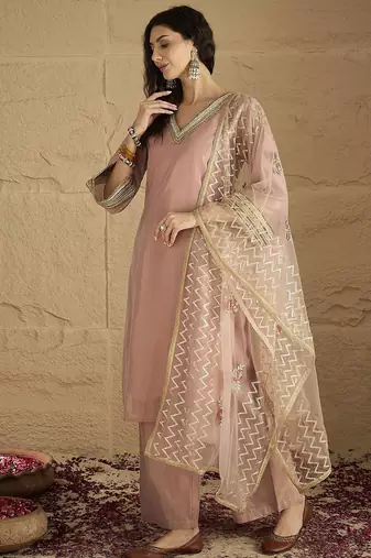 Women Solid Kurta with Palazzo & Dupatta