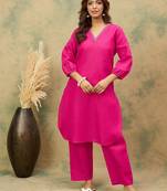 Women Solid Kurta with Trousers