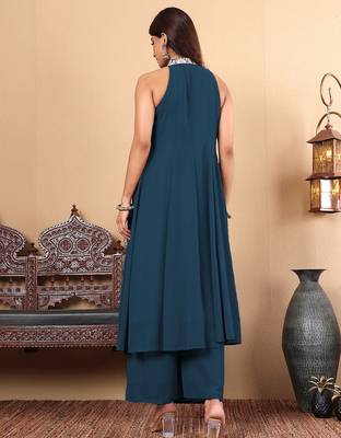 Women Ethnic Motifs Embroidered Panelled Thread Work Silk Georgette Kurta with Palazzos 5