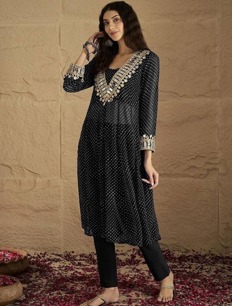 Abstract Printed Panelled Square Neck Georgette Straight Kurta With Trousers