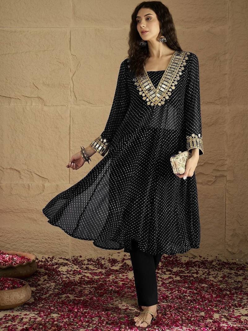 Abstract Printed Panelled Square Neck Georgette Straight Kurta With Trousers