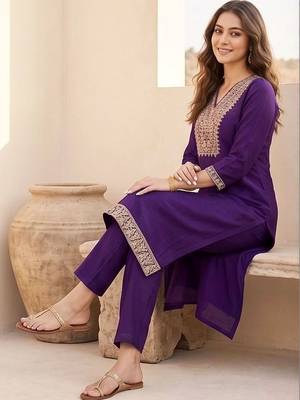 Women Ethnic Motifs Embroidered Regular Thread Work Kurta with Trousers & With Dupatta 2