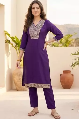 Women Ethnic Motifs Embroidered Regular Thread Work Kurta with Trousers & With Dupatta