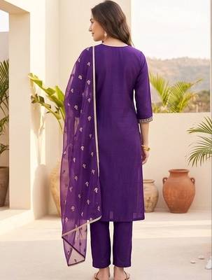 Women Ethnic Motifs Embroidered Regular Thread Work Kurta with Trousers & With Dupatta 7