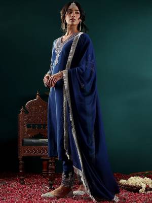 Women Ethnic Motifs Embroidered Kurta with Embroidered Trousers & With Dupatta 5