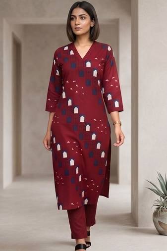 Women Printed Regular Kurta with Trousers