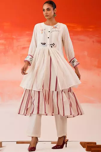 Mul Cotton Thread Embroidered Kurta With Trouser