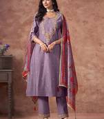 Women Floral Embroidered Regular Kurta with Trousers & With Dupatta