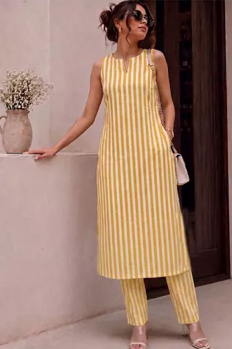Women Striped Regular Kurta with Trousers