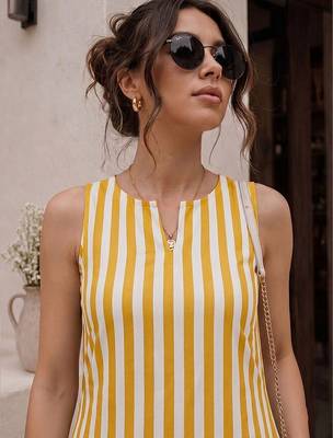 Women Striped Regular Kurta with Trousers 5