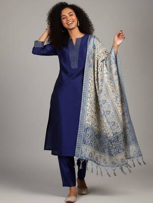 Women Ethnic Motifs Regular Thread Work Kurta with Trousers & With Dupatta 6