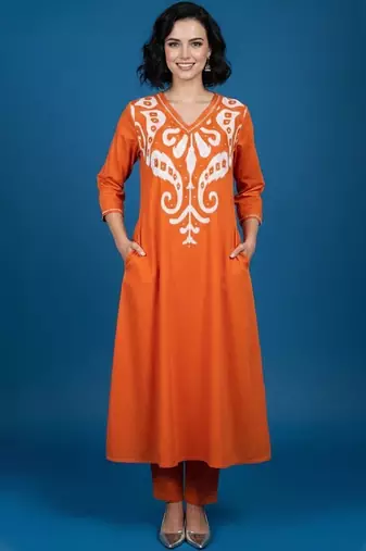 Women Embroidered Regular Kurta with Trousers