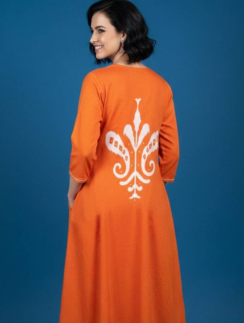 Women Embroidered Regular Kurta with Trousers