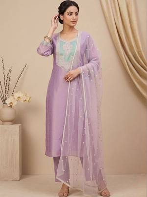 Women Ethnic Motifs Embroidered Regular Thread Work Kurta with Trousers & With Dupatta 1