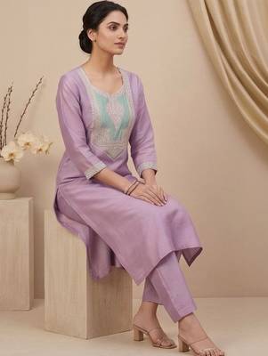 Women Ethnic Motifs Embroidered Regular Thread Work Kurta with Trousers & With Dupatta 5