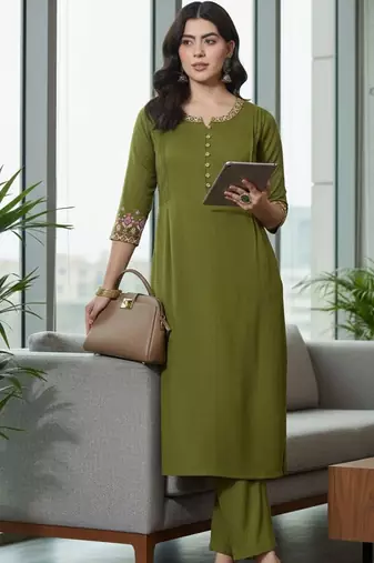 Women Ethnic Motifs Embroidered Regular Thread Work Kurta with Trousers