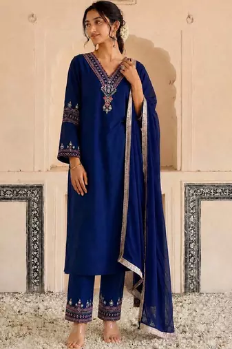V Neck Ethnic Motifs Embroidered Regular Straight Kurta Set