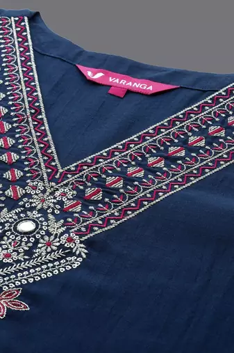 V Neck Ethnic Motifs Embroidered Regular Straight Kurta Set