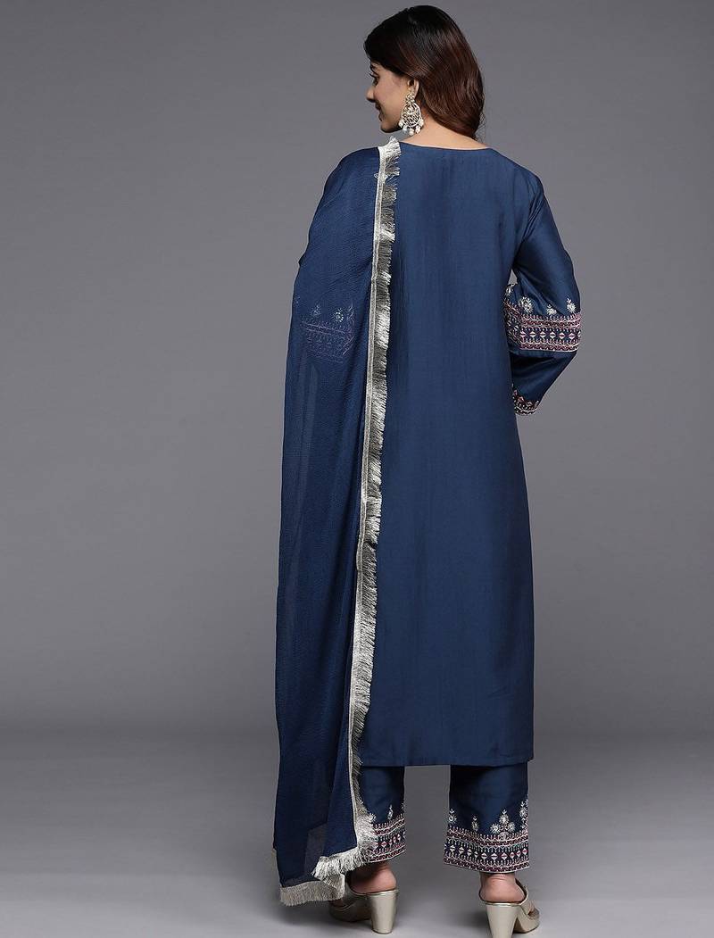 V Neck Ethnic Motifs Embroidered Regular Straight Kurta Set