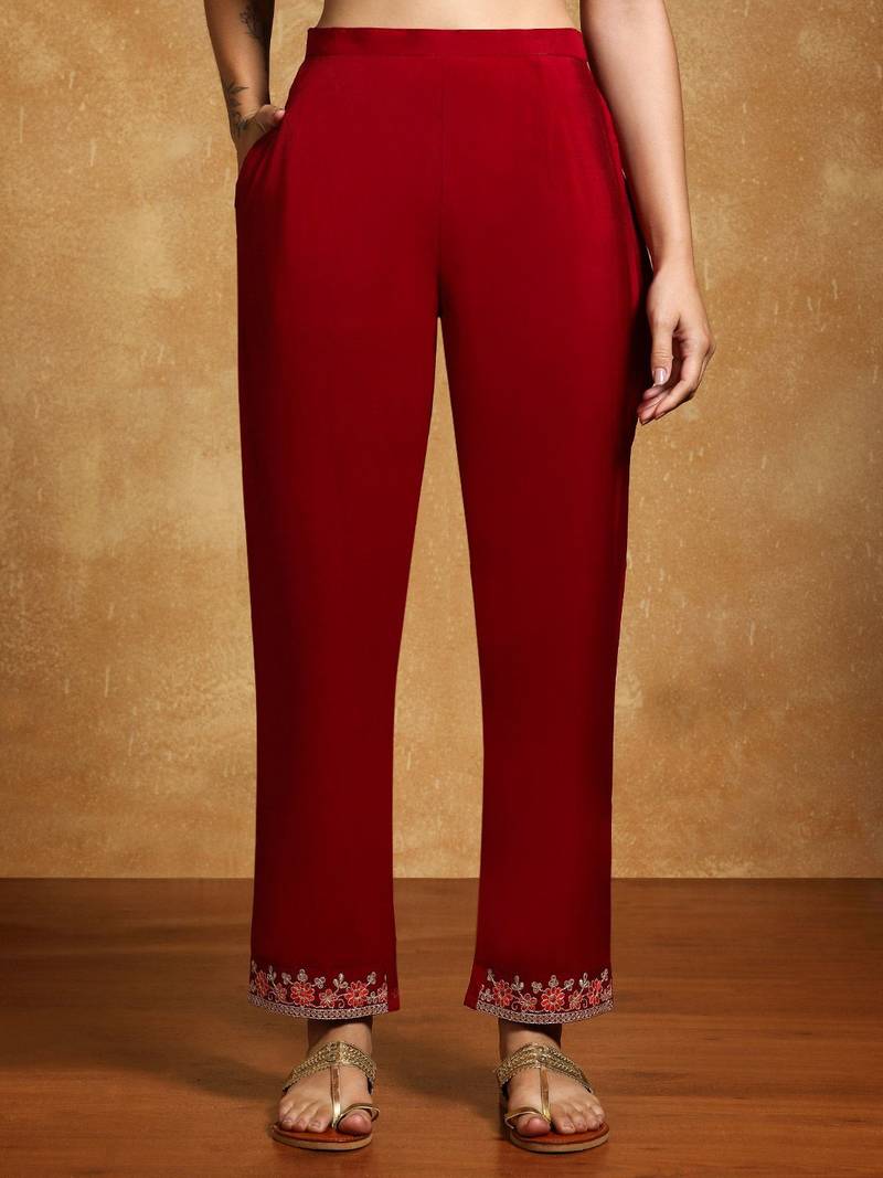 Women Floral Embroidered Regular Kurta with Trousers & With Dupatta