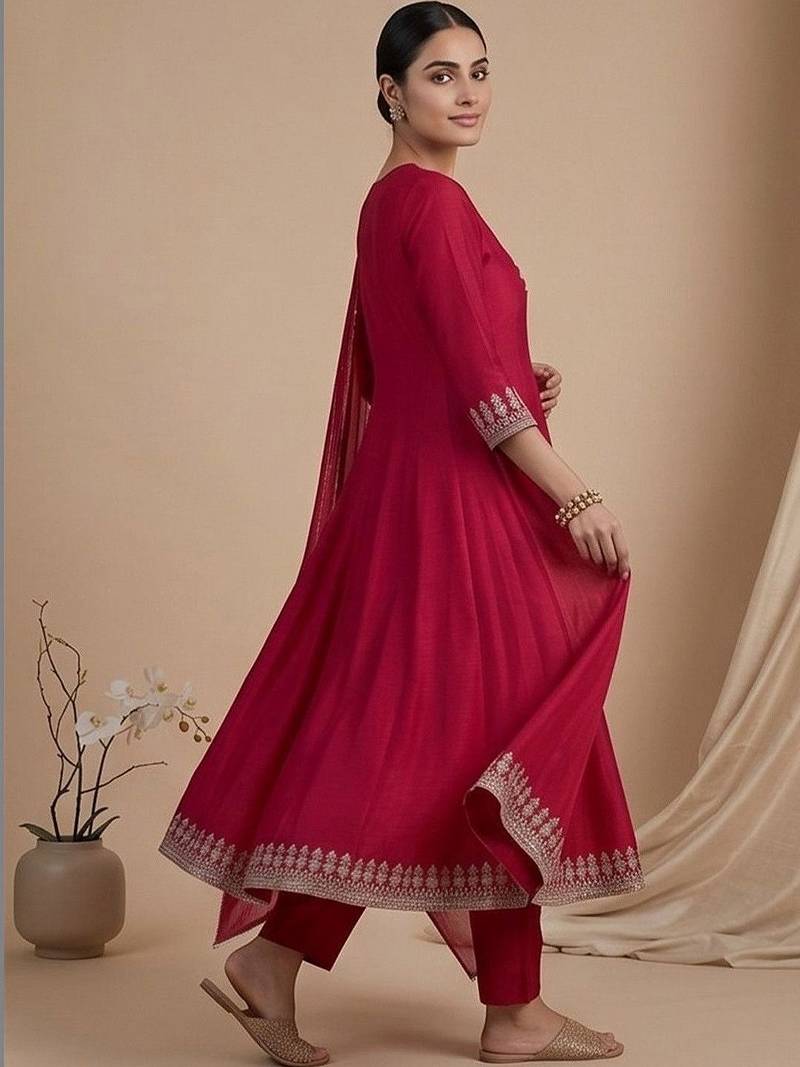 Women Ethnic Motifs Embroidered Empire Thread Work Kurta with Trousers & With Dupatta
