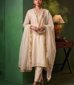 Women Ethnic Motifs Embroidered Regular Thread Work Kurta with Trousers & With Dupatta
