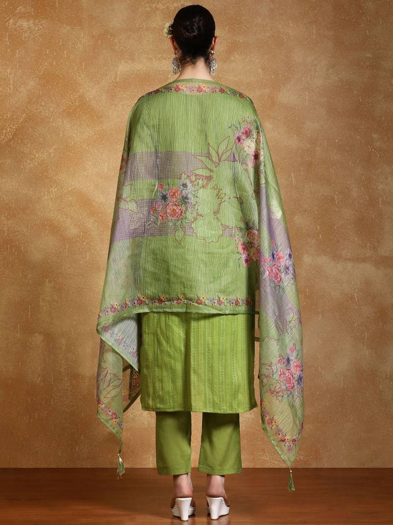 Women Floral Embroidered Thread Work  Cotton Kurta with Trousers & Dupatta