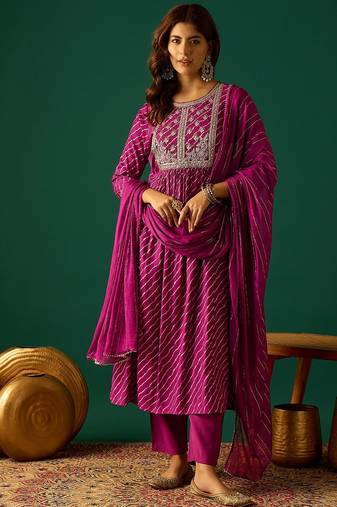 Leheriya Printed Zari Kurta With Trouser & Dupatta