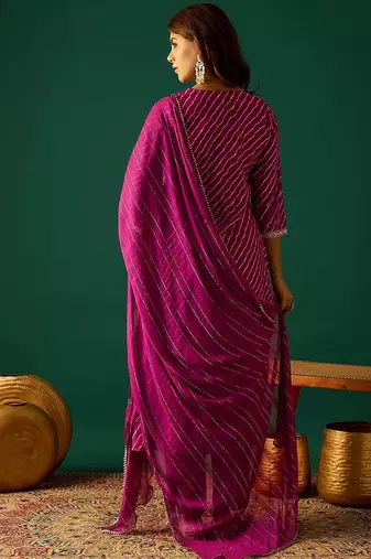 Leheriya Printed Zari Kurta With Trouser & Dupatta