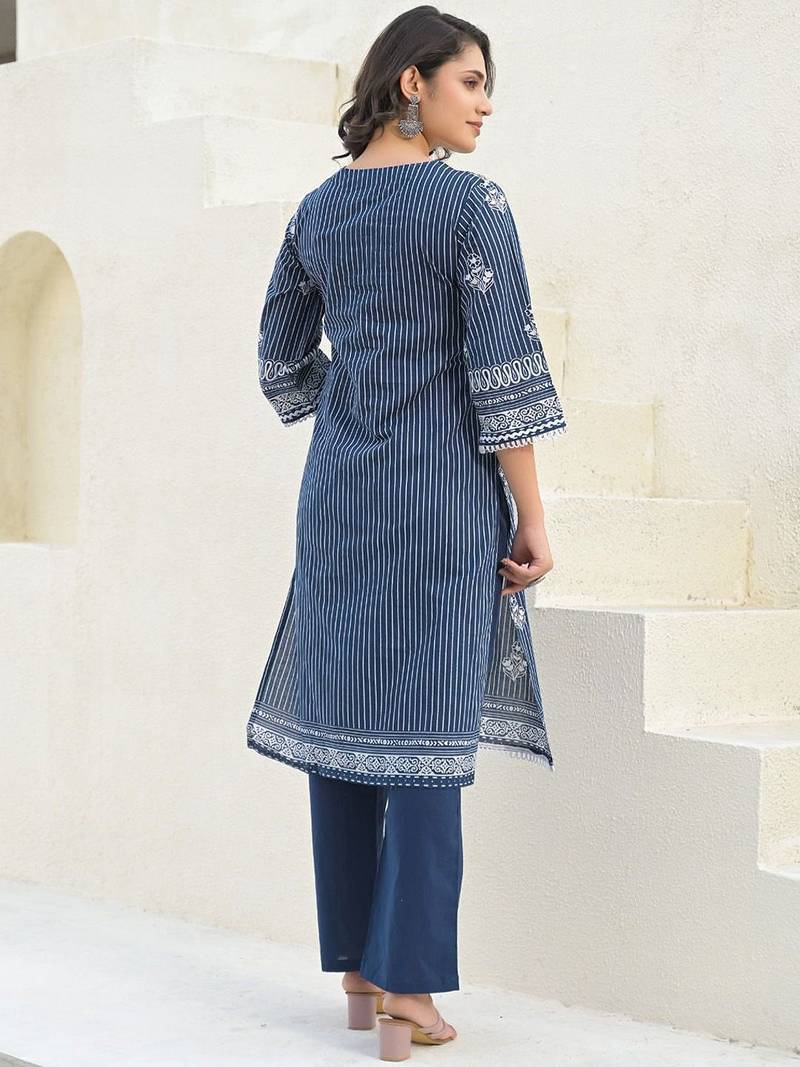 Women Printed Regular  Cotton Kurta And Trousers With Dupatta