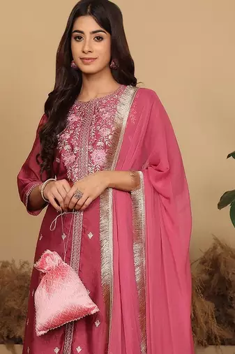 Women Floral Embroidered Regular Pure Silk Kurta with Trousers & Fringed Dupatta