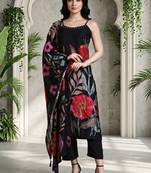 Women Floral Printed Regular Kurta with Trousers & With Dupatta