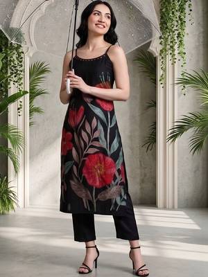 Women Floral Printed Regular Kurta with Trousers & With Dupatta 4