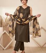 Women Floral Regular Kurta with Trousers & With Dupatta