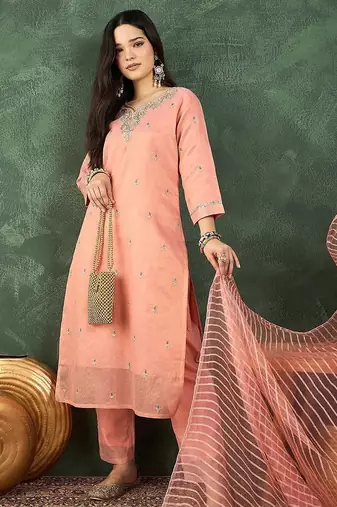 Women Ethnic Motifs Embroidered Kurta with Trousers & Dupatta