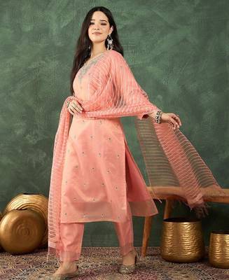 Women Ethnic Motifs Embroidered Kurta with Trousers & Dupatta 3