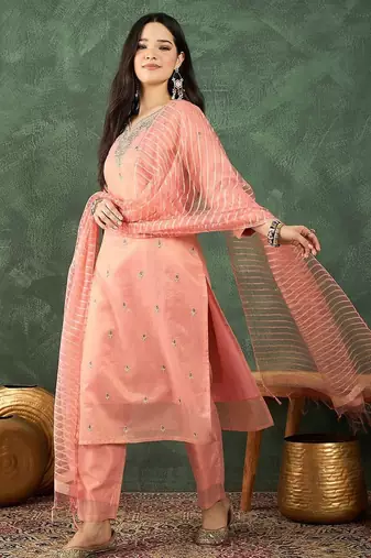 Women Ethnic Motifs Embroidered Kurta with Trousers & Dupatta