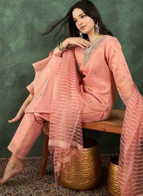 Women Ethnic Motifs Embroidered Kurta with Trousers & Dupatta 5